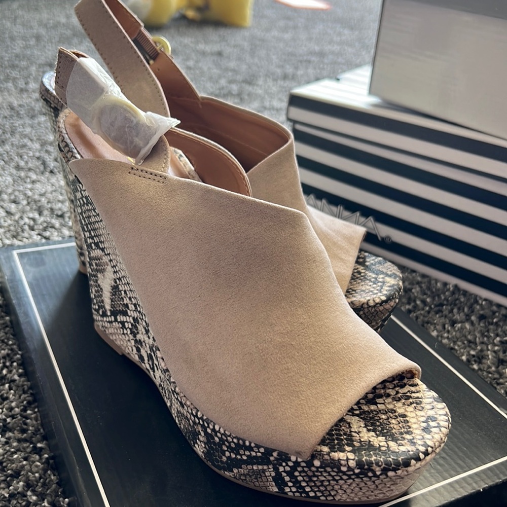 Snake wedges
